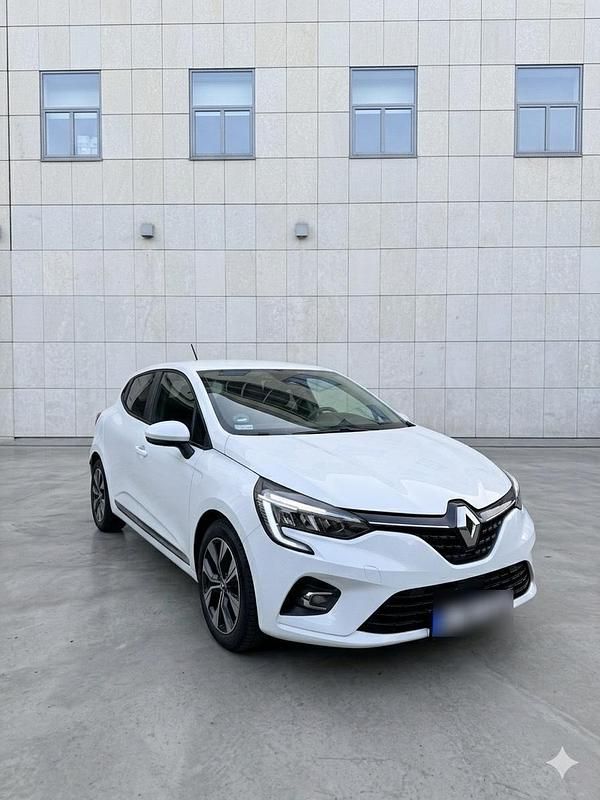Gebraucht Renault Clio V 67 PS (49 kW) 2021 Weiß Limousine