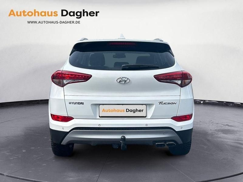 Gebraucht Hyundai Tucson Advantage 177 PS (130 kW) 2017 Weiß SUV