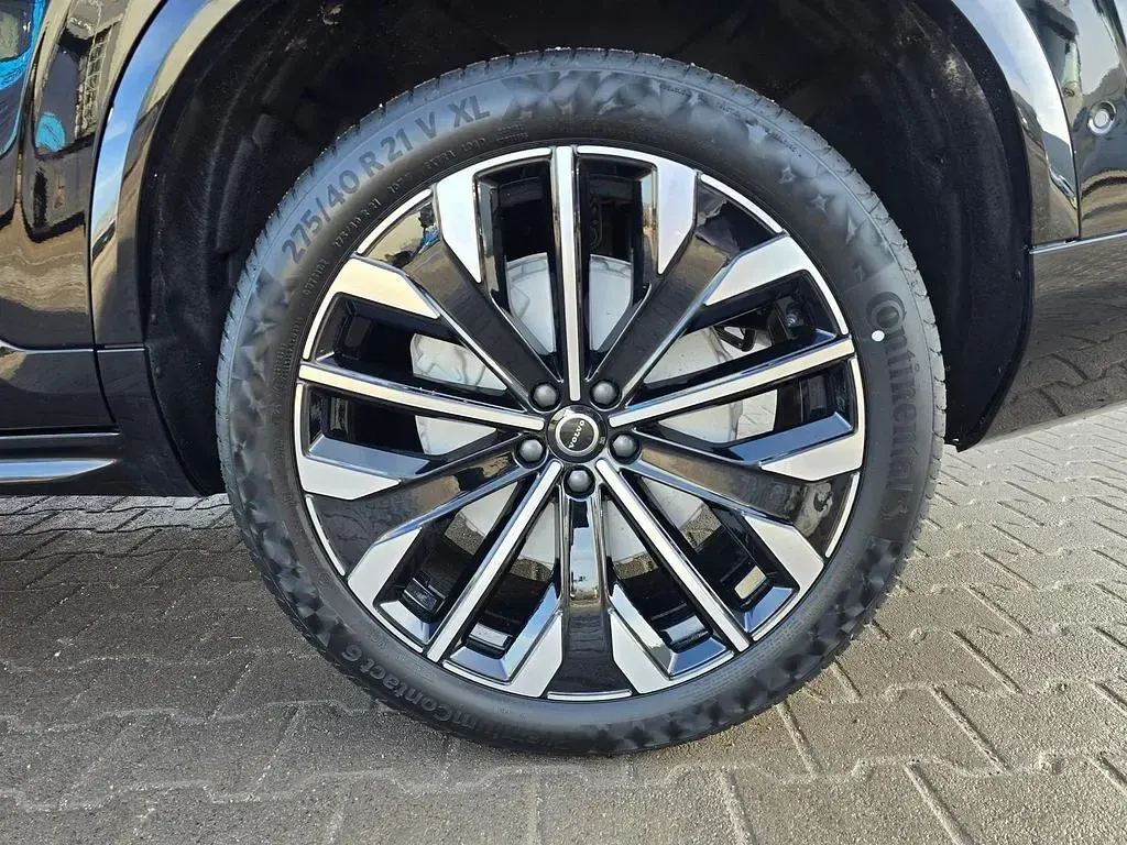Gebraucht Volvo XC90 Plus 250 PS (183 kW) 2025 Onyx black SUV