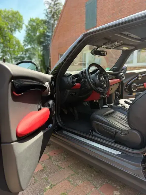 Gebraucht Mini Cooper 136 PS (100 kW) 2017 Schwarz Kleinwagen