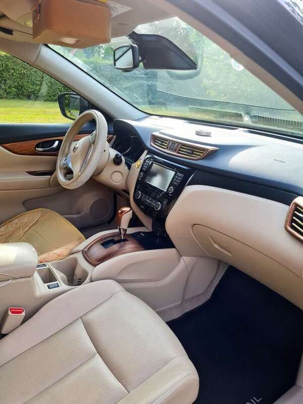 Grün Gebraucht 2015 Nissan X-Trail Tekna SUV | 12.800 € - Bild 1/4