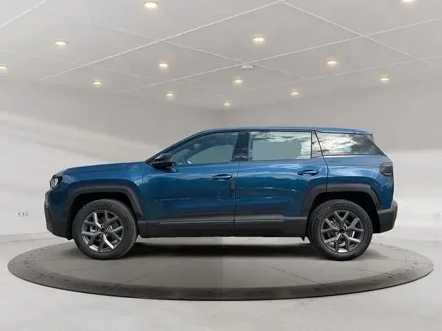 Neu Jeep Compass Altitude 145 PS (106 kW) 2026 Pacific blue metallic 401 SUV