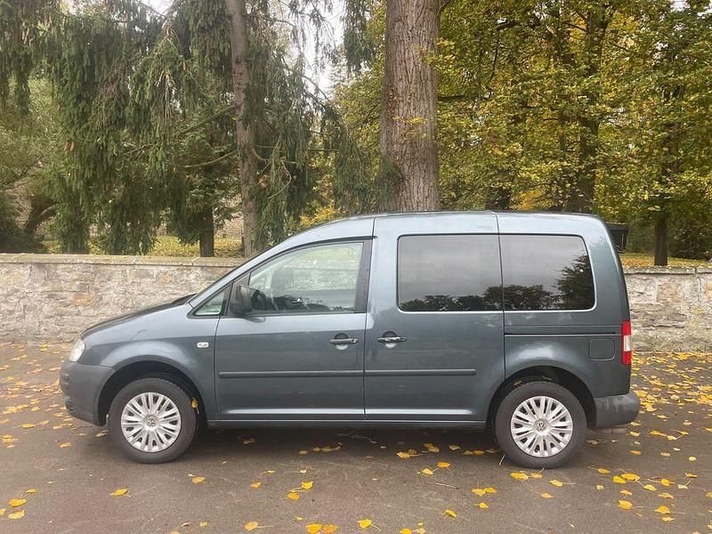 Grau Gebraucht 2006 VW Caddy Life Van / Kleinbus | 2.490 € - Bild 1/4