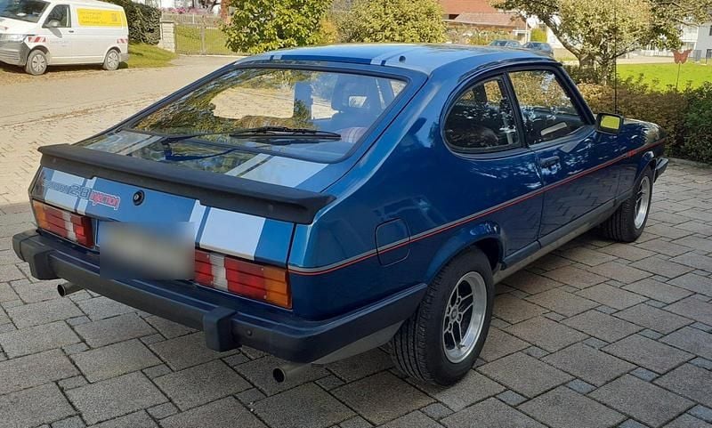 Second-hand Ford Capri 160 CP (117 kW) 1981 Albastru Coupe