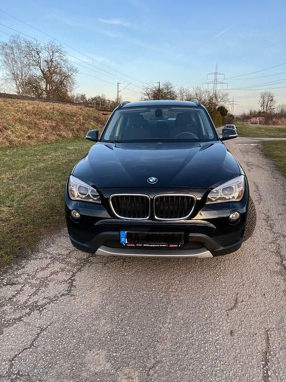 Gebraucht BMW X1 143 PS (105 kW) 2013 Schwarz SUV
