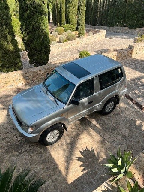 Silber Gebraucht 1998 Toyota Land Cruiser SUV | 15.000 € (Fairer Preis) - Bild 1/4