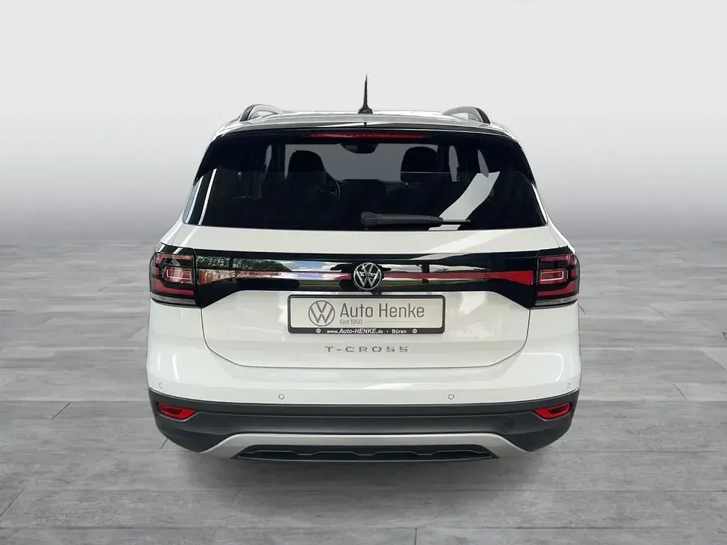 Gebraucht VW T-Cross Active 110 PS (80 kW) 2022 Weiß SUV