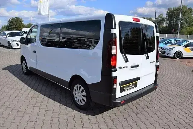 Gebraucht Renault Trafic 120 PS (88 kW) 2020 Weiß Van / Kleinbus