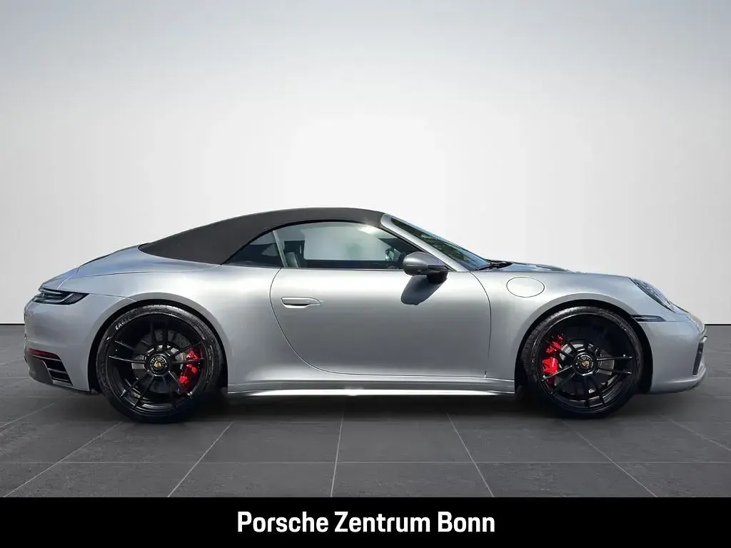 Gebraucht Porsche 911 Carrera 4 Cabriolet 480 PS (353 kW) 2023 Silber Cabrio