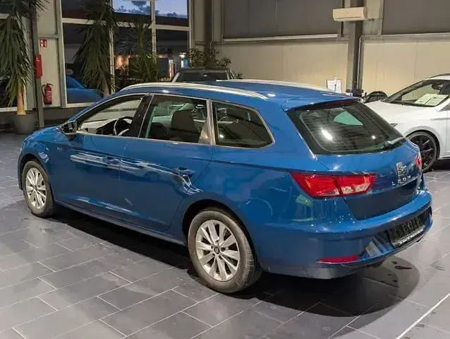 Second-hand Seat Leon ST Style 110 CP (80 kW) 2017 Albastru Break