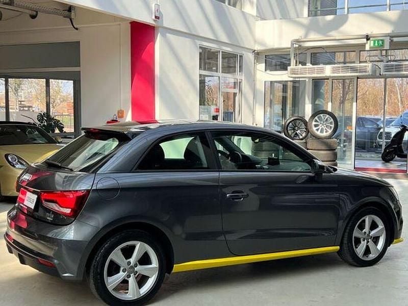 Gebraucht Audi A1 Design 244 PS (179 kW) 2017 Grau Kleinwagen