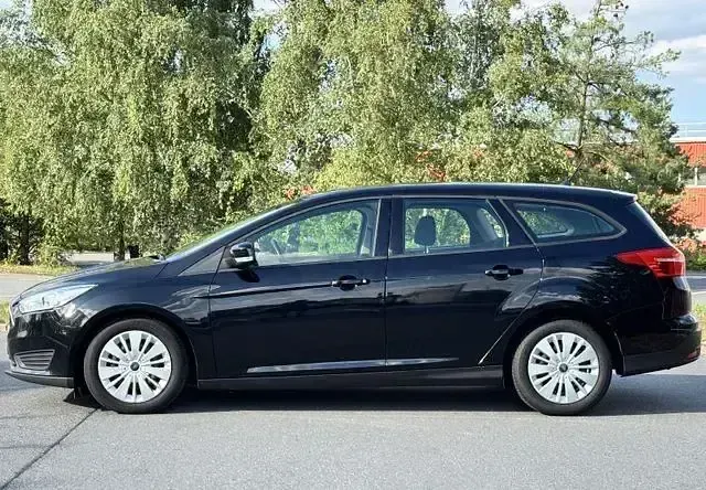 Usata Ford Focus S 120 CV (88 kW) 2017 Argento Berlina