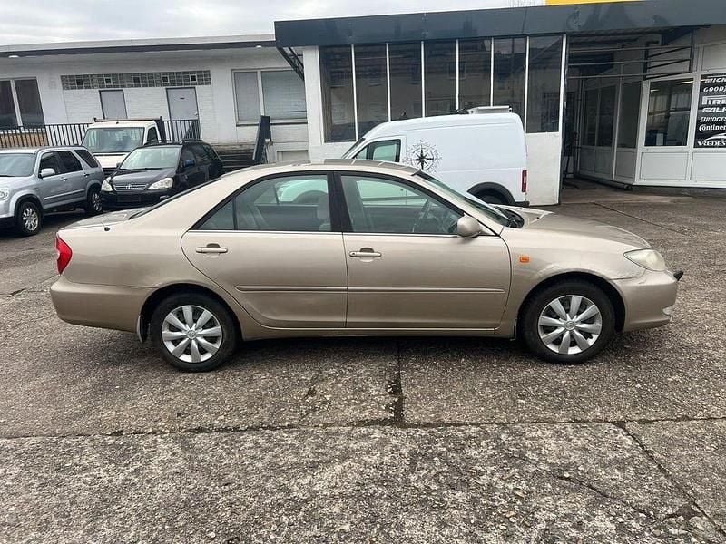 Gebraucht Toyota Camry 152 PS (111 kW) 2004 Gold Limousine