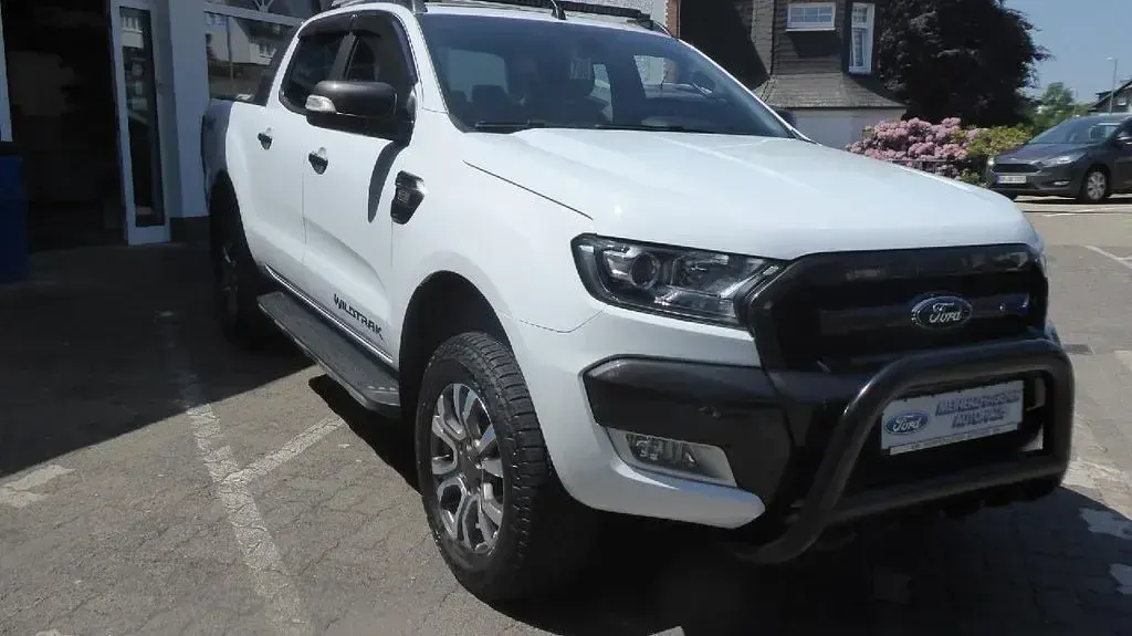 Gebraucht Ford Ranger Wildtrack 200 PS (147 kW) 2016 Frostweiß Pickup