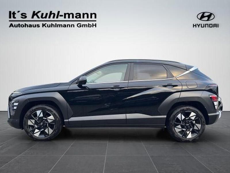 Gebraucht Hyundai Kona Trend 141 PS (103 kW) 2024 Abyss black SUV
