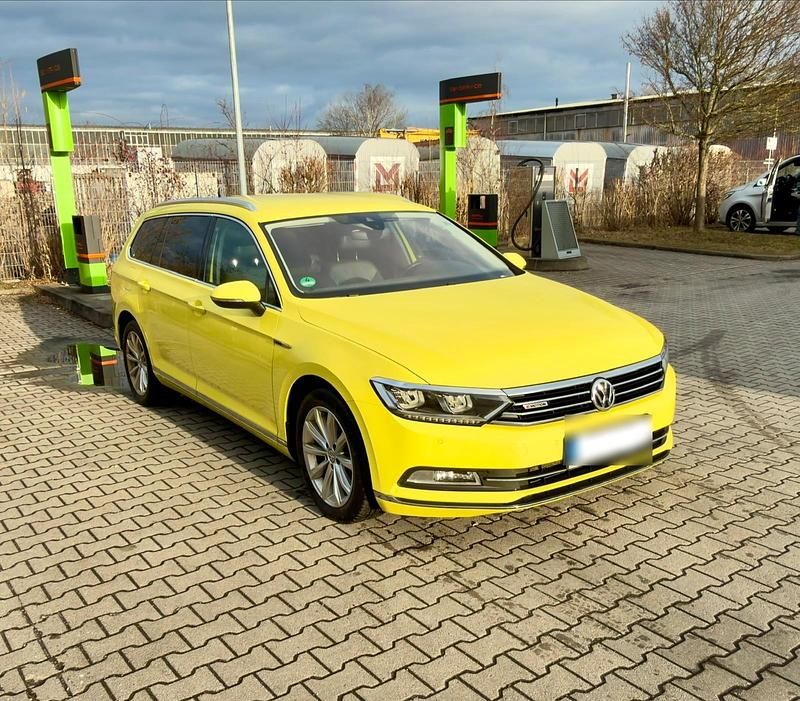 Gebraucht VW Passat Highline 150 PS (110 kW) 2016 Kombi