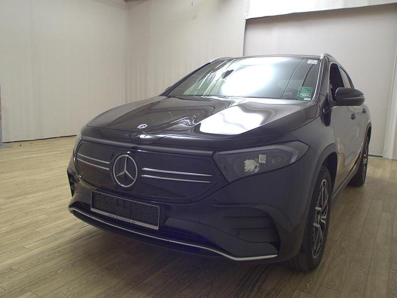 Gebraucht Mercedes EQA250 AMG line 139 kW (190 PS) 2022 Schwarz SUV