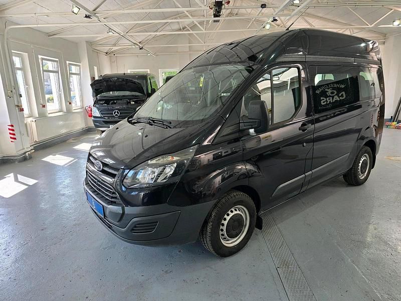 Schwarz Gebraucht 2016 Ford Transit Custom Van / Kleinbus | 24.490 € - Bild 1/4