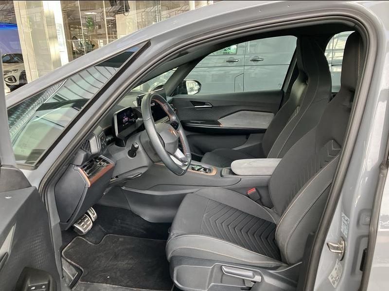 Gebraucht Cupra Born 150 kW (204 PS) 2023 Vaporgrau Kleinwagen