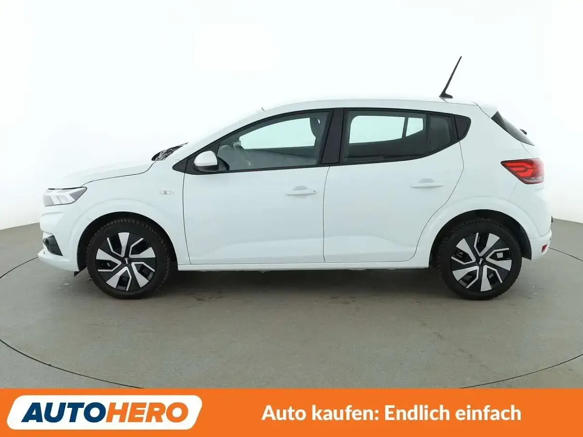 Gebraucht Dacia Sandero Expression 91 PS (66 kW) 2024 Weiß Kleinwagen