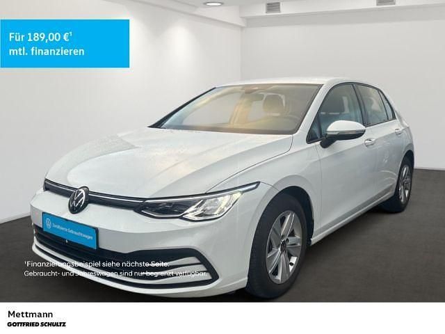 Weiss Gebraucht 2022 VW Golf Life Limousine | 22.490 € (Fairer Preis) - Bild 1/4