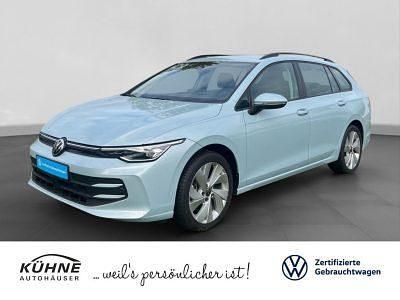 Blau, Gebraucht 2024 VW Golf VIII Life Kombi | 26.190 € (Fairer Preis) - Bild 1/4