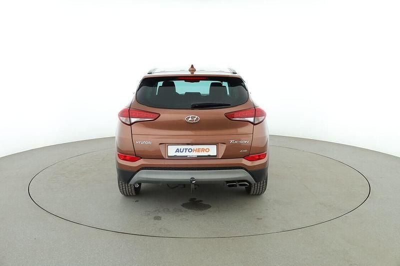 Gebraucht Hyundai Tucson Advantage 177 PS (130 kW) 2018 Braun SUV