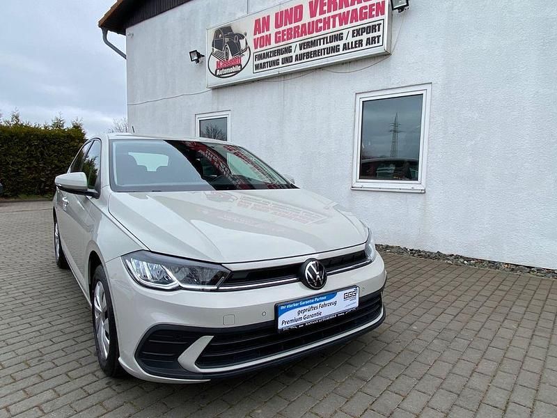 Grau Gebraucht 2023 VW Polo Life Limousine | 15.900 € (Guter Preis) - Bild 1/4