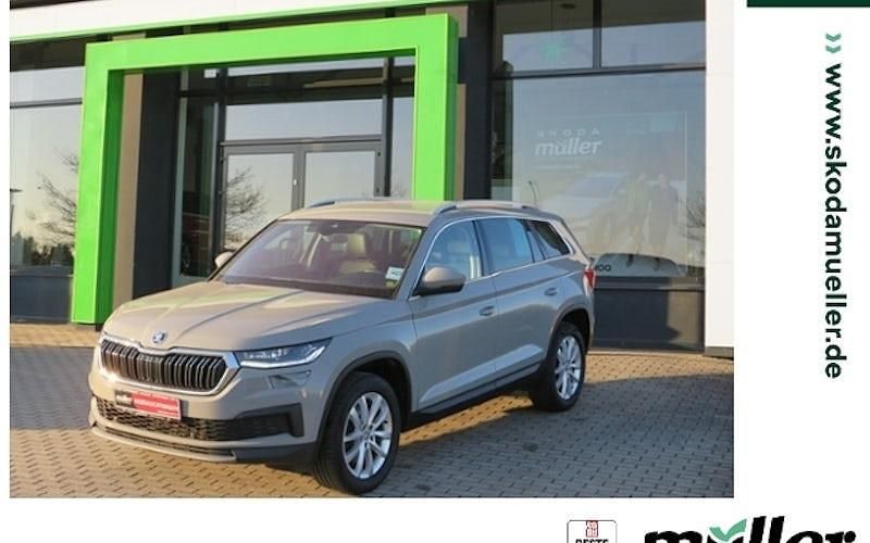 Grau (seda steel/steel grau) Gebraucht 2022 Skoda Kodiaq Style SUV | 32.890 € (Guter Preis) - Bild 1/4