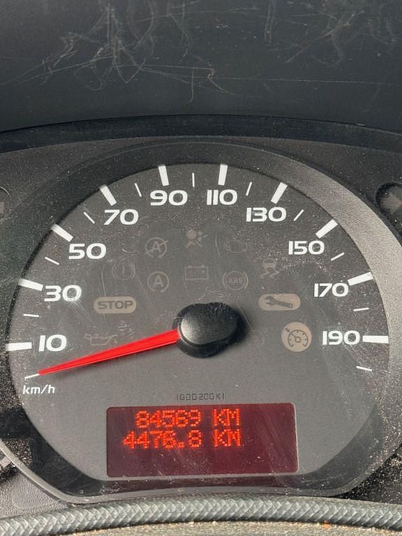 Second-hand Renault Master 131 CP (96 kW) 2018 Alb Van