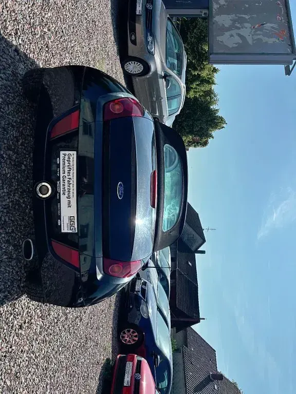 Gebraucht Ford StreetKa 95 PS (69 kW) 2003 Schwarz Cabrio