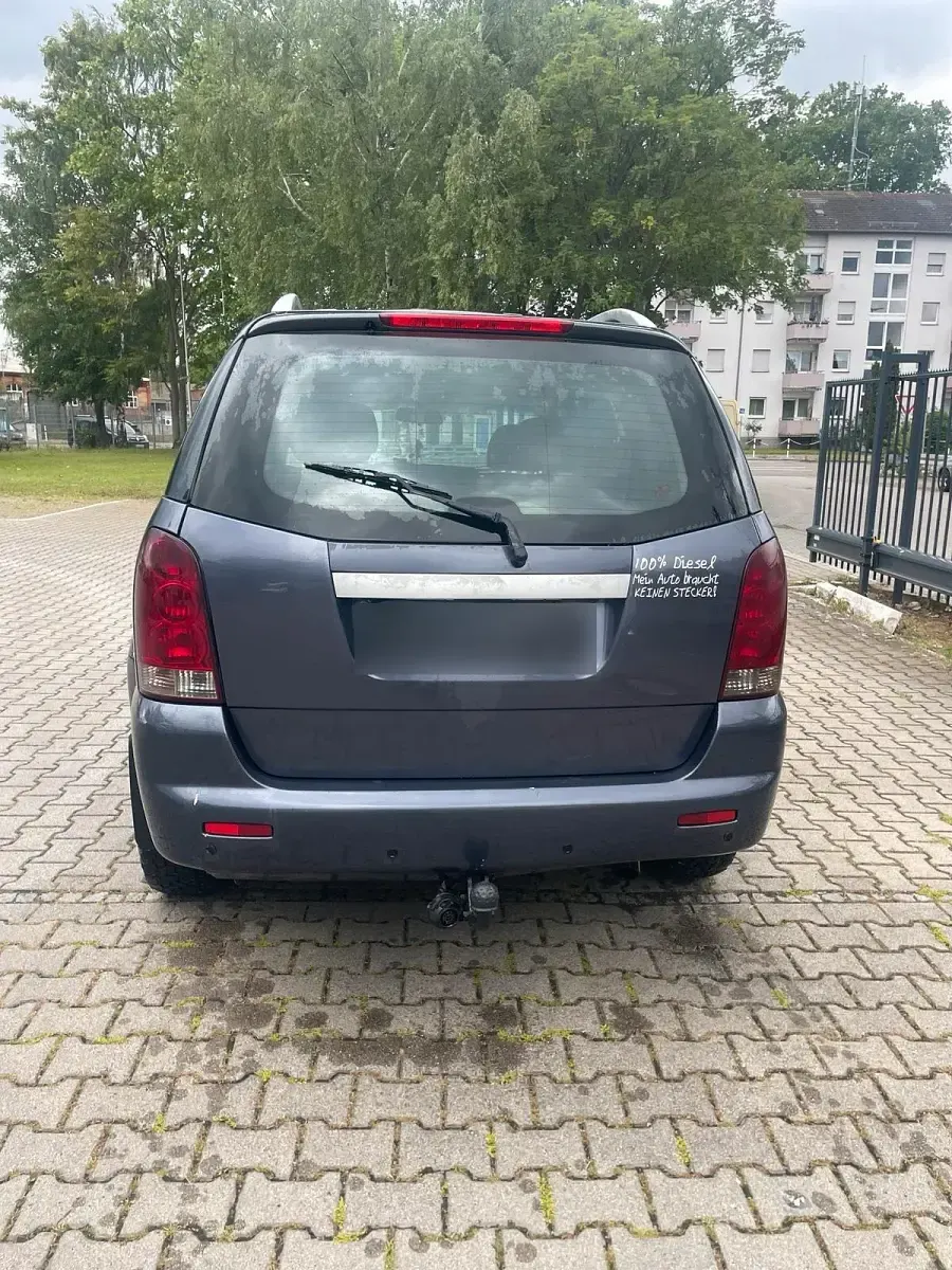 Gebraucht SsangYong Rexton 165 PS (121 kW) 2006 Andere farben SUV