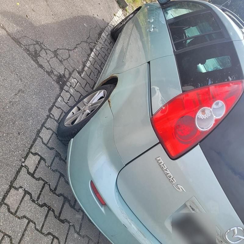 Usado Mazda 5 143 HP (105 kW) 2006 Monovolume