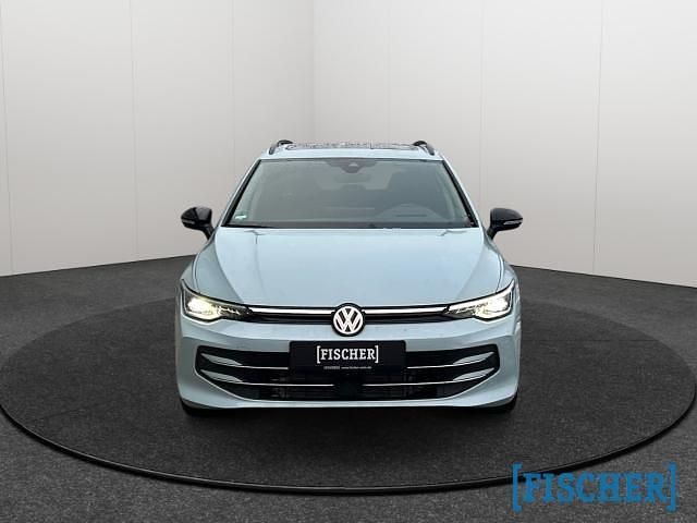 Gebraucht VW Golf VIII Goal 150 PS (110 kW) 2025 Blau Kombi