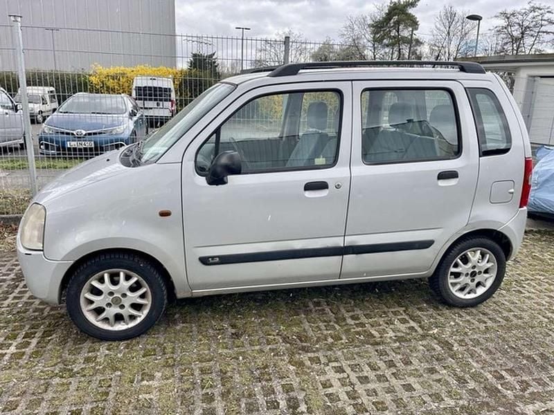 Gebraucht Suzuki Wagon R+ 76 PS (55 kW) 2001 Silber Van / Kleinbus