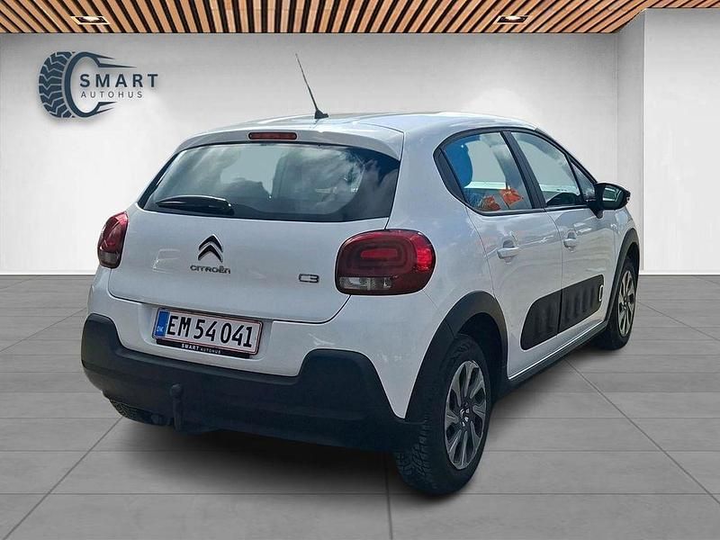 Gebraucht Citroën C3 Feel 110 PS (80 kW) 2018 Weiß Kleinwagen