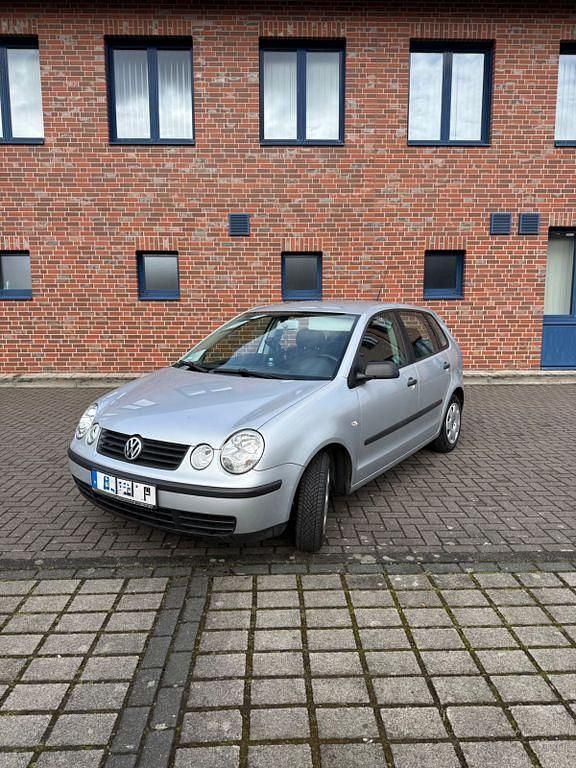 Gebraucht VW Polo 55 PS (40 kW) 2003 Grau Limousine