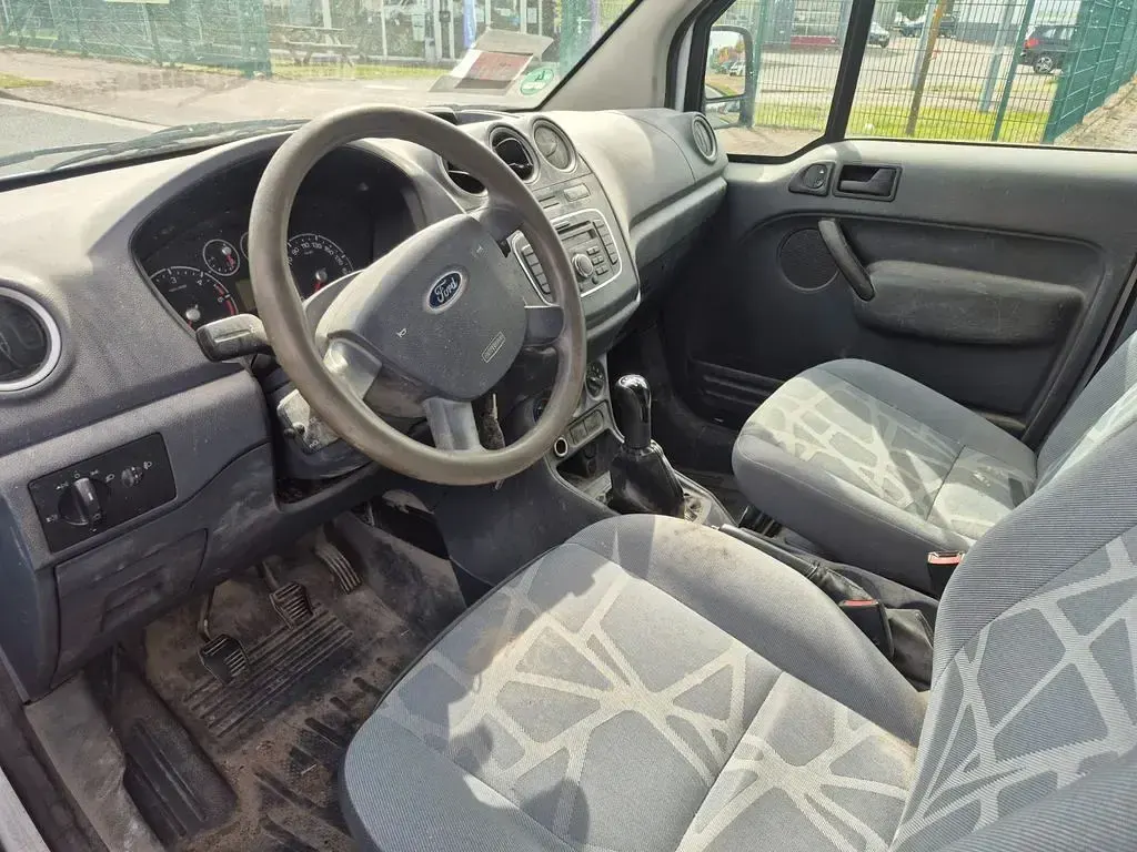 Gebraucht Ford Transit Connect 118 PS (86 kW) 2013 Frostweiß Van / Kleinbus