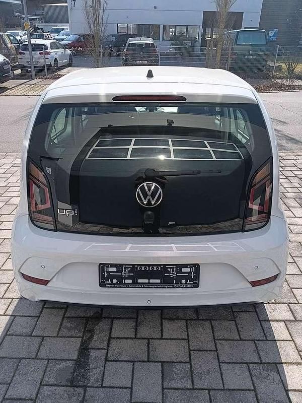 Gebraucht VW up! Active 65 PS (47 kW) 2021 Pure white Kleinwagen