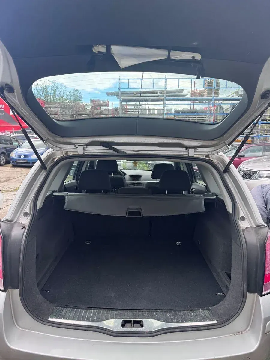 Gebraucht Opel Astra Cosmo 105 PS (77 kW) 2006 Silber Kombi