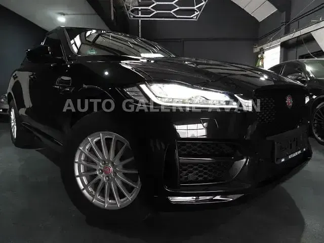 Gebraucht Jaguar F-Pace R-Sport 301 PS (221 kW) 2020 Schwarz SUV