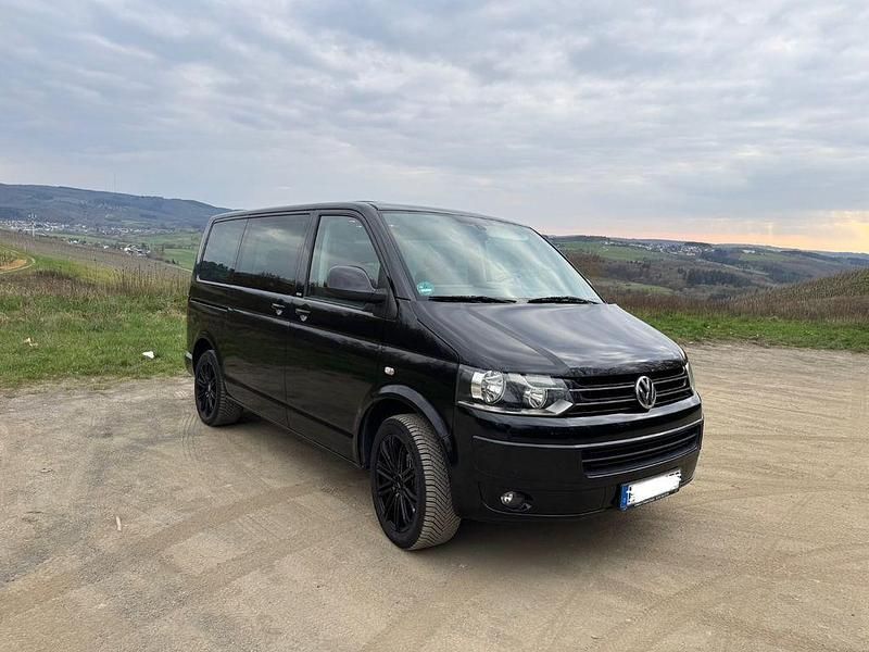 Gebraucht VW T5 Match 180 PS (132 kW) 2012 Schwarz Van
