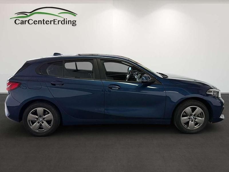 Gebraucht BMW 118 136 PS (100 kW) 2022 Phytonicblau metallic Kleinwagen