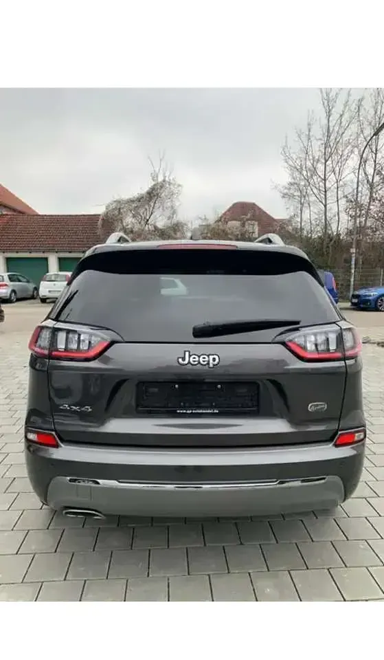 Gebraucht Jeep Cherokee Overland 194 PS (142 kW) 2021 SUV