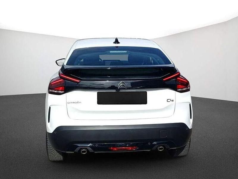 Gebraucht Citroën C4 Feel 131 PS (96 kW) 2024 Weiß SUV