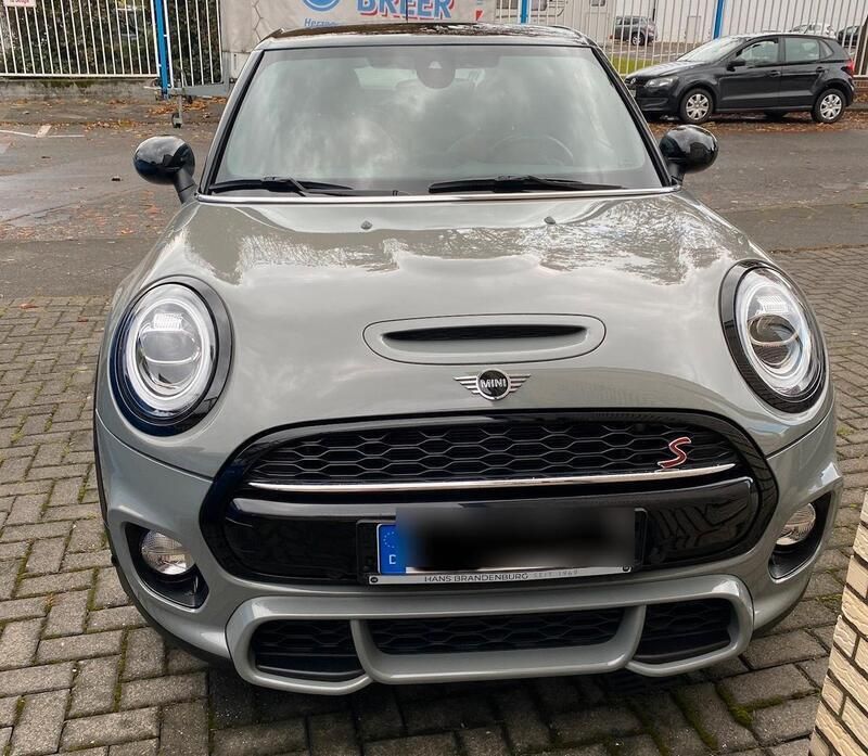 Grau Gebraucht 2019 Mini Cooper S Sport Kleinwagen | 26.000 € - Bild 1/4