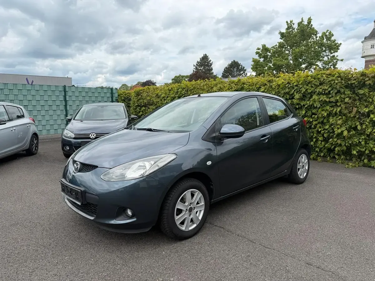 Gebraucht Mazda 2 86 PS (63 kW) 2008 Grau Kleinwagen