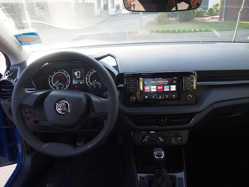 Gebraucht Skoda Fabia 65 PS (47 kW) 2022 Blau Kleinwagen