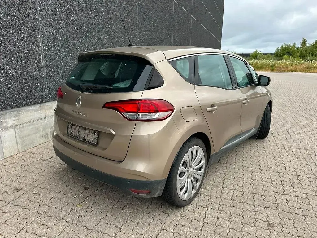 Gebraucht Renault Scénic III Experience 110 PS (80 kW) 2017 Beige Van / Kleinbus