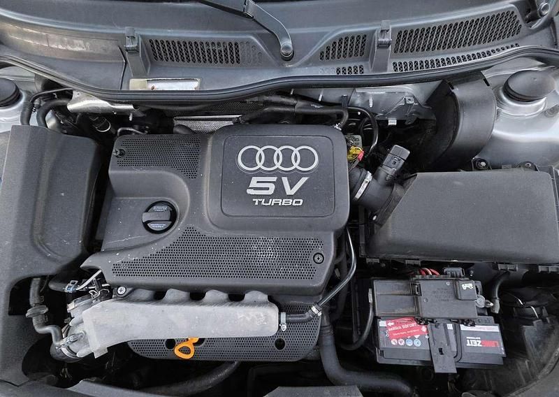 Gebraucht Audi TT 180 PS (132 kW) 1999 Silber Coupé